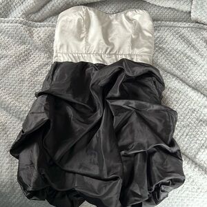 Semi formal dress, like new!